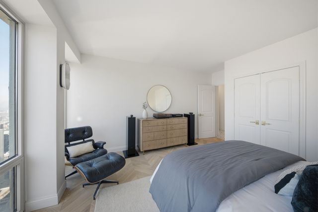 111 E Chestnut Street PH-AB, Chicago, IL 60611