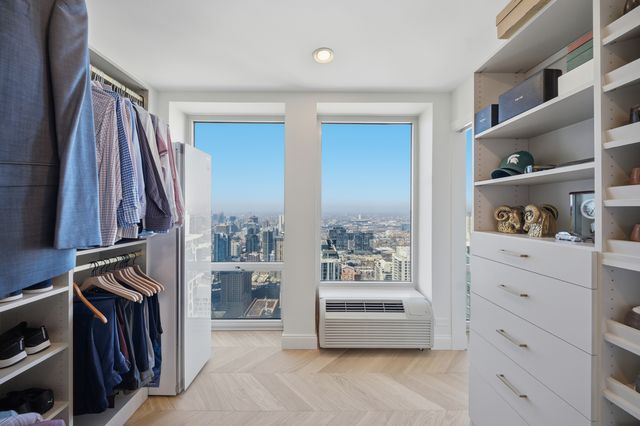 111 E Chestnut Street PH-AB, Chicago, IL 60611