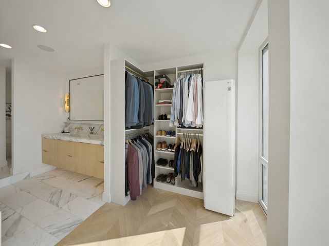 111 E Chestnut Street PH-AB, Chicago, IL 60611