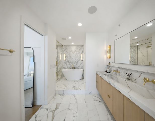 111 E Chestnut Street PH-AB, Chicago, IL 60611