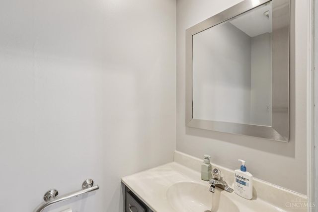 9130 Dominion Circle, Symmes Twp, OH 45249