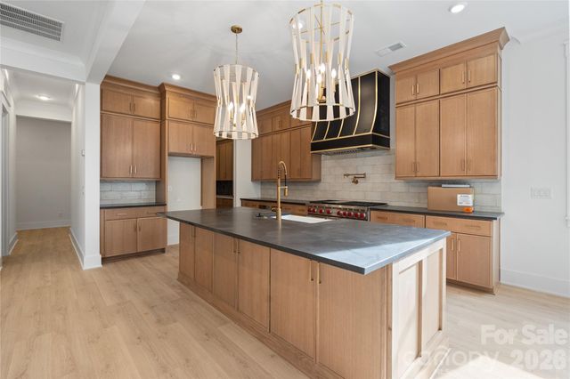 1021 Courtney Lane 17, Wesley Chapel, NC 28173