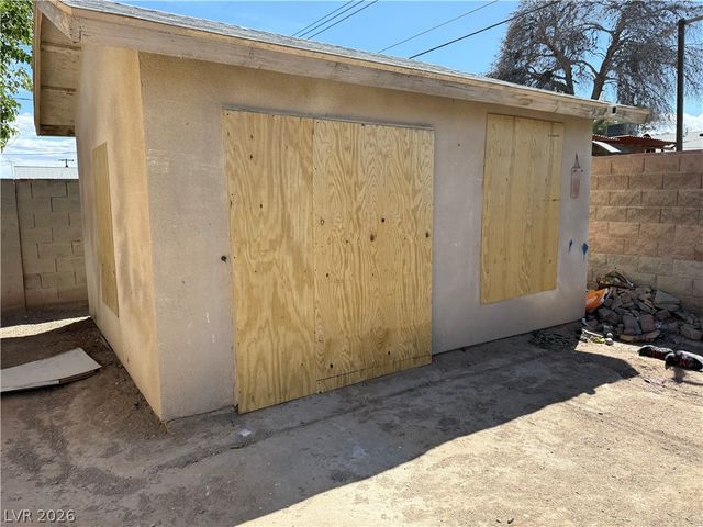 109 Prince Lane, Las Vegas, NV 89110