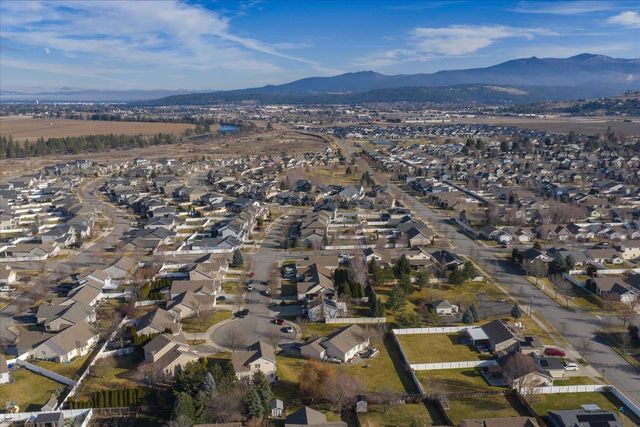 19511 E Shannon Ave, Liberty Lake, WA 99016