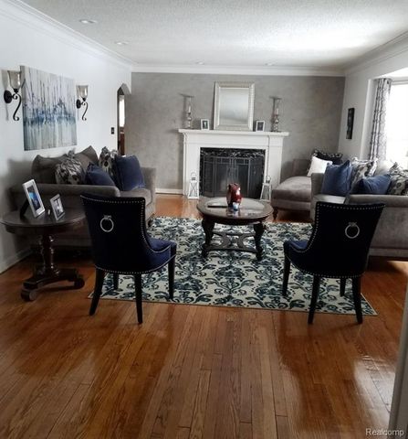 5920 W Outer Drive, Detroit, MI 48235