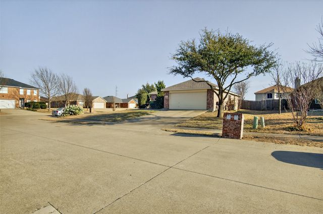 198 Brandie Mac Lane, Waxahachie, TX 75165