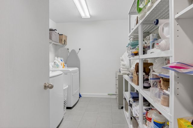 198 Brandie Mac Lane, Waxahachie, TX 75165