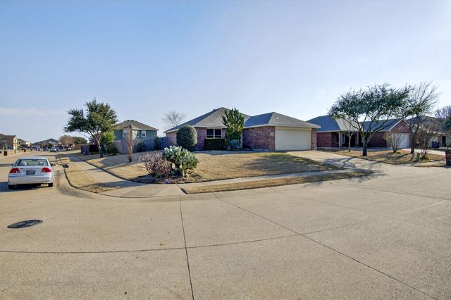 198 Brandie Mac Lane, Waxahachie, TX 75165