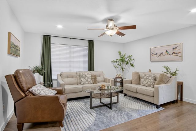 198 Brandie Mac Lane, Waxahachie, TX 75165