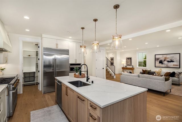 11814 NE 103rd Place, Kirkland, WA 98033