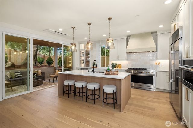 11814 NE 103rd Place, Kirkland, WA 98033