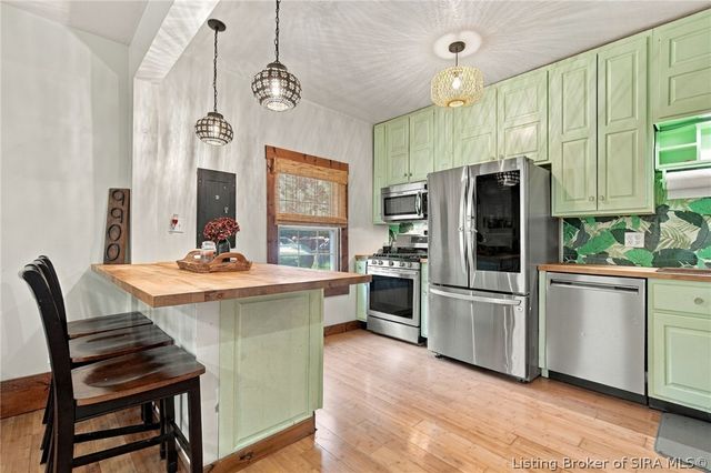 9900 Highway 150, Greenville, IN 47124