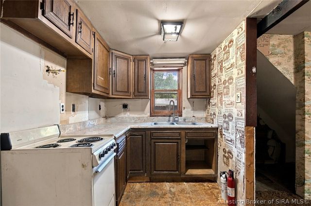 9900 Highway 150, Greenville, IN 47124