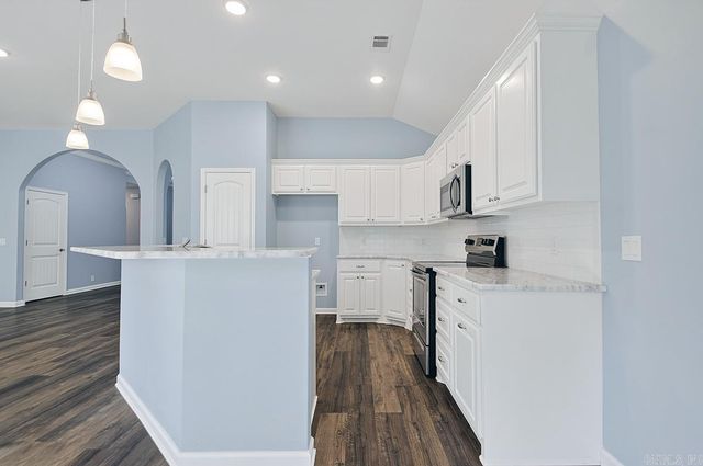 50 Murillo Way, Hot Springs Village, AR 72909