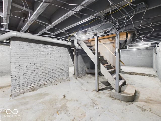 1361 N Lasalle Street, Indianapolis, IN 46201