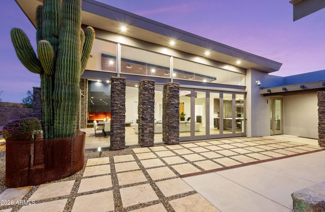8787 E WHISPERING WIND Drive, Scottsdale, AZ 85255