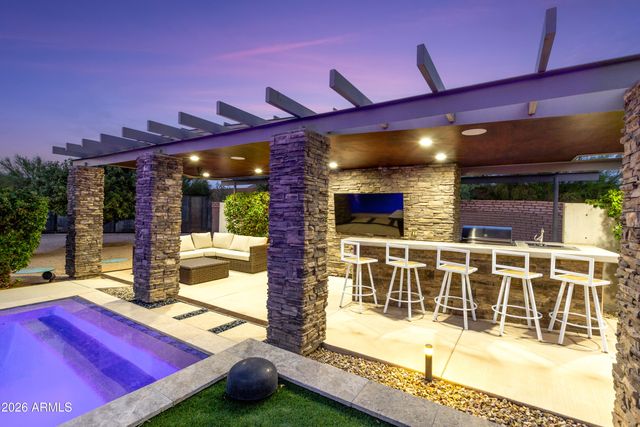8787 E WHISPERING WIND Drive, Scottsdale, AZ 85255