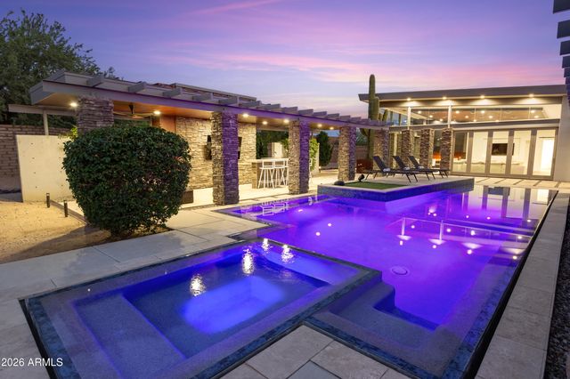 8787 E WHISPERING WIND Drive, Scottsdale, AZ 85255