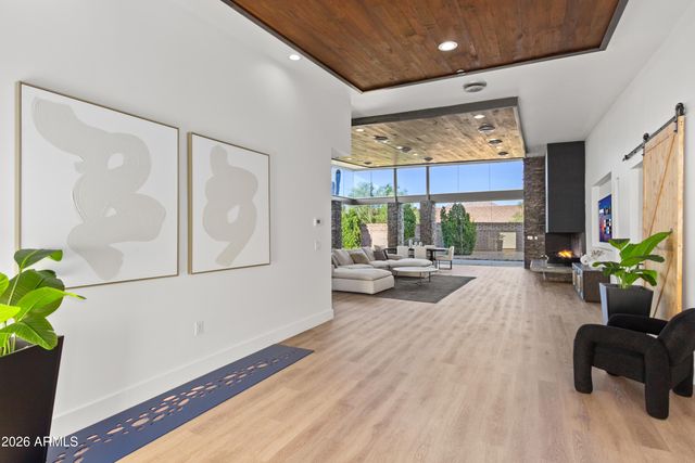 8787 E WHISPERING WIND Drive, Scottsdale, AZ 85255