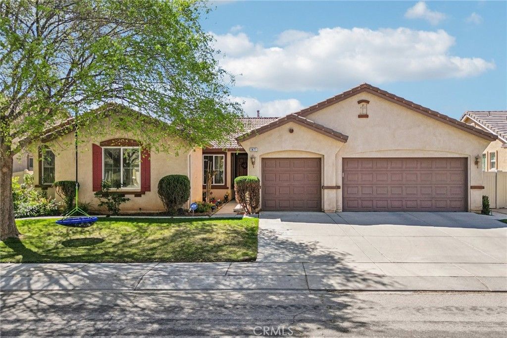 Image 1 of property listing at 1471 Hunter Moon Way, Beaumont, CA 92223