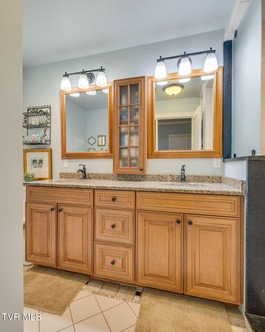 1385 Catawba Street, Kingsport, TN 37660