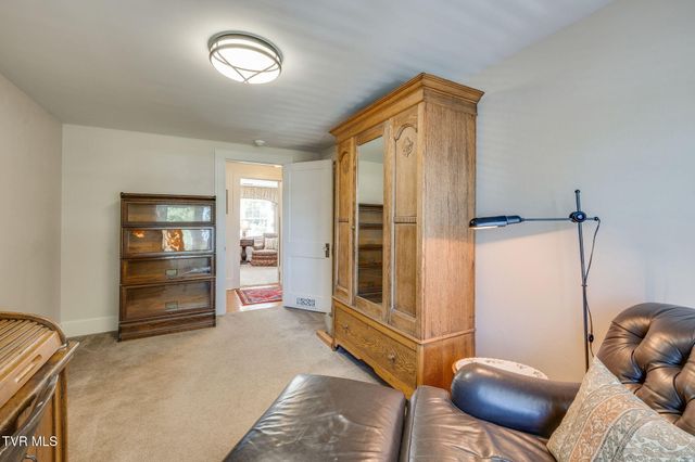 1385 Catawba Street, Kingsport, TN 37660
