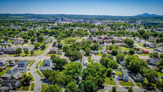 1385 Catawba Street, Kingsport, TN 37660