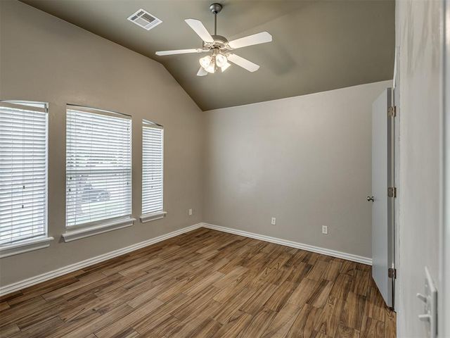 13928 Hunter Jackson Drive, Yukon, OK 73099