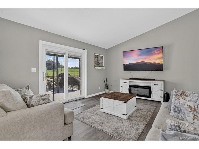 6528 Bow Meadows Dr, Elizabeth, CO 80107