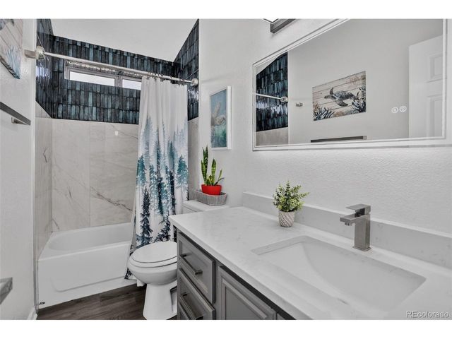 6528 Bow Meadows Dr, Elizabeth, CO 80107