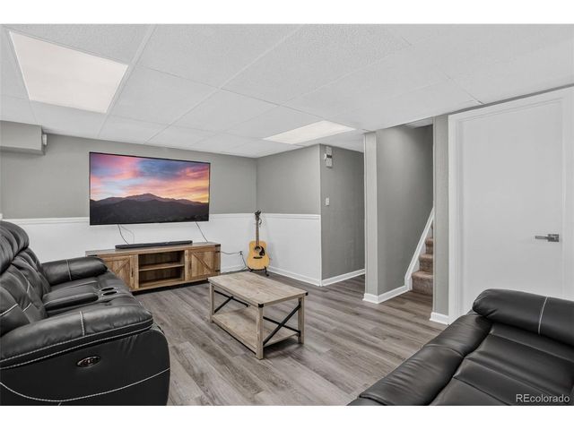 6528 Bow Meadows Dr, Elizabeth, CO 80107