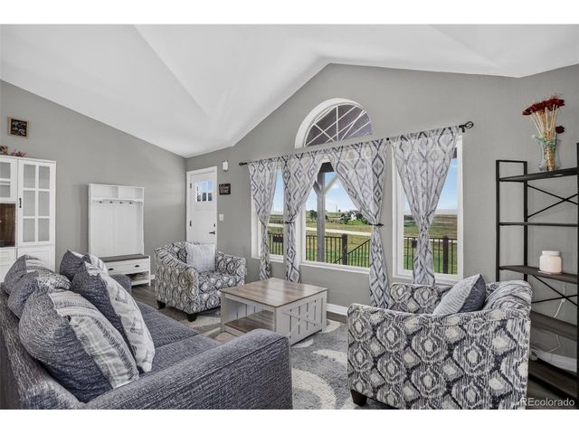 6528 Bow Meadows Dr, Elizabeth, CO 80107
