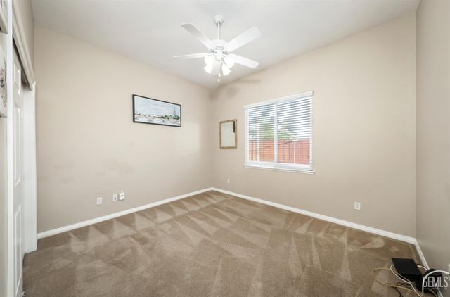 4619 Oceanrock Avenue, Bakersfield, CA 93313