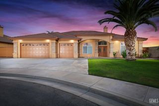 4619 Oceanrock Avenue, Bakersfield, CA 93313