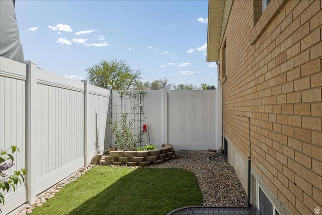 2312 S 1800 W, Syracuse, UT 84075
