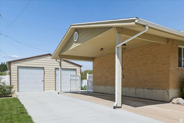 2312 S 1800 W, Syracuse, UT 84075