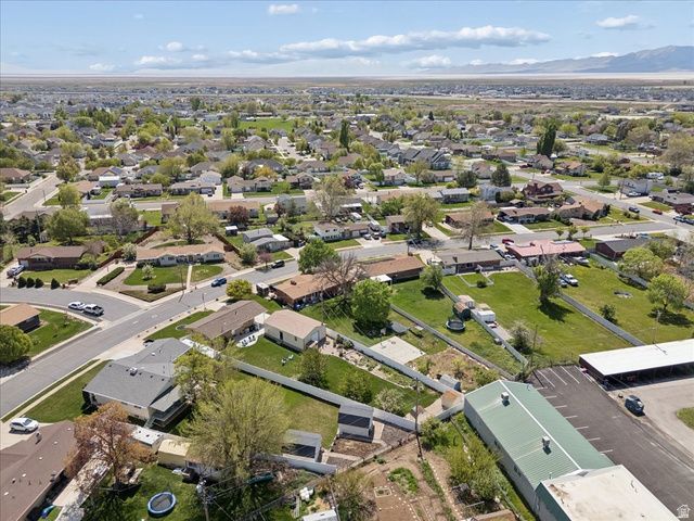 2312 S 1800 W, Syracuse, UT 84075