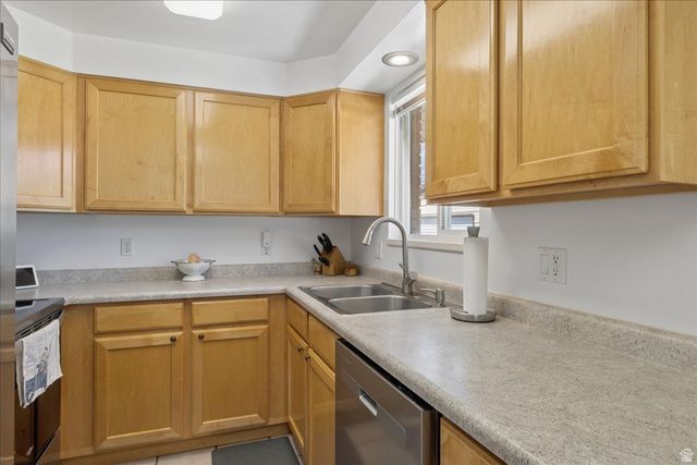 2312 S 1800 W, Syracuse, UT 84075