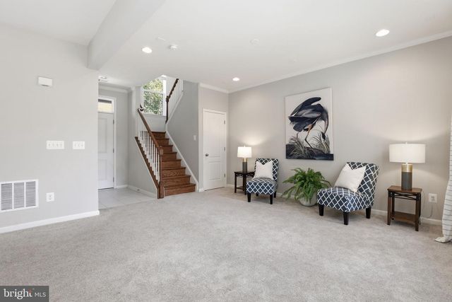 8923 QUARRY RD, Manassas, VA 20110
