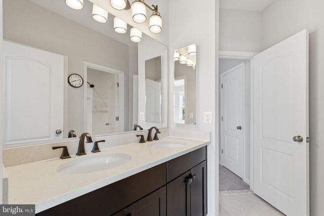 8923 QUARRY RD, Manassas, VA 20110