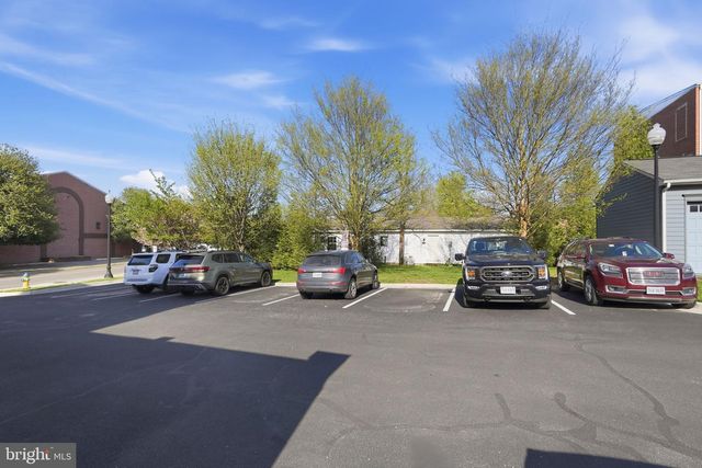 8923 QUARRY RD, Manassas, VA 20110