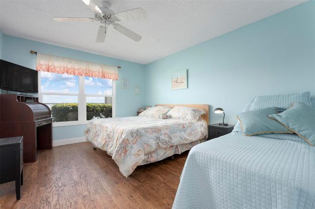 3859 CATALINA DRIVE, Bradenton, FL 34210