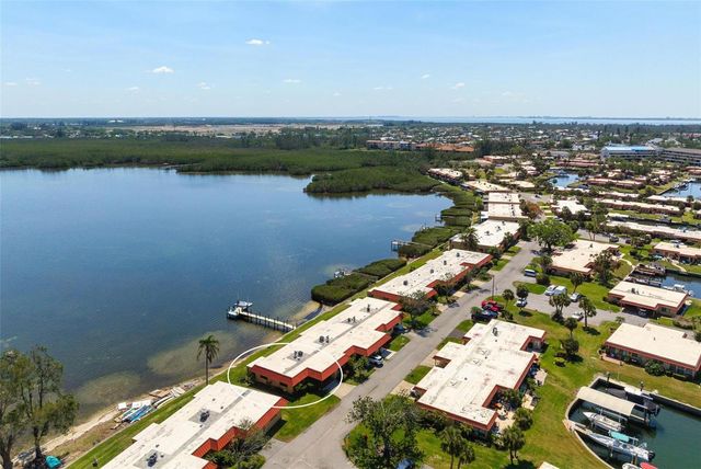 3859 CATALINA DRIVE, Bradenton, FL 34210