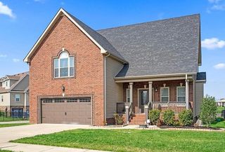 1129 N Ja Tate Dr, Clarksville, TN 37043
