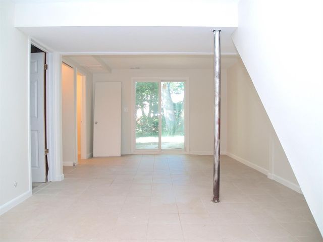 2339 Pontiac Trail, Ann Arbor, MI 48105