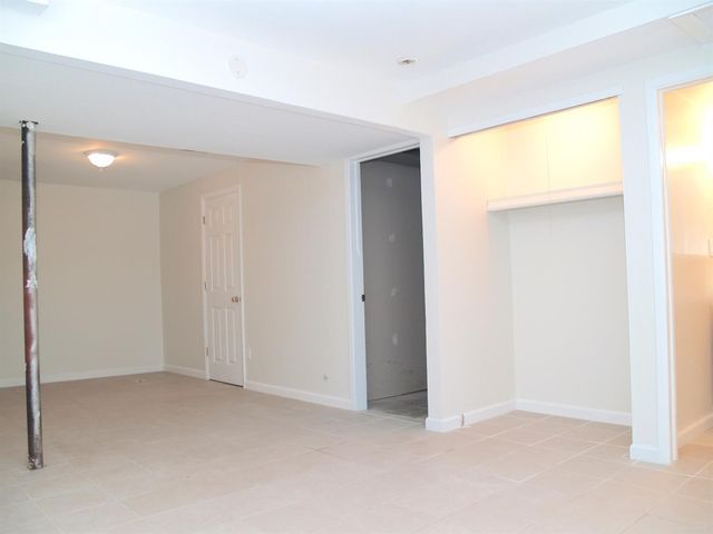 2339 Pontiac Trail, Ann Arbor, MI 48105