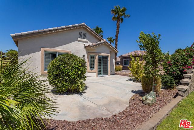 78725 Rockwell Circle, Palm Desert, CA 92211