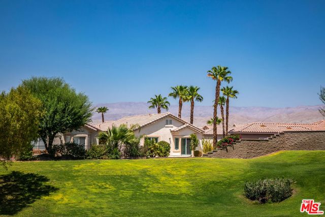 78725 Rockwell Circle, Palm Desert, CA 92211