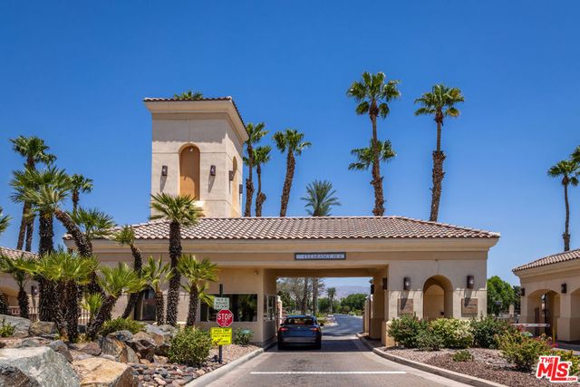 78725 Rockwell Circle, Palm Desert, CA 92211