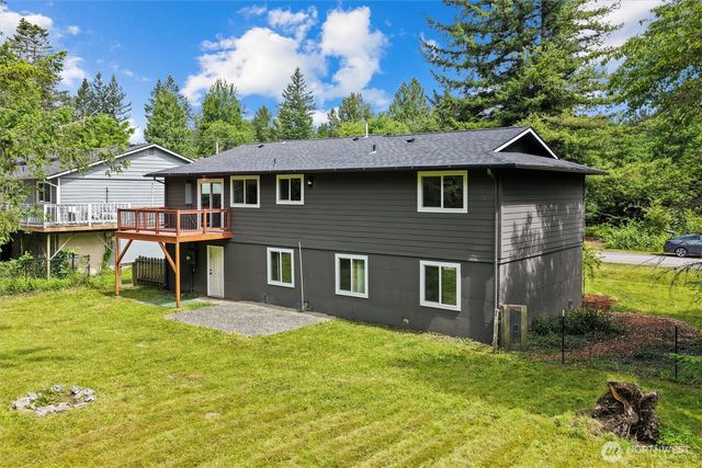 39845 SE Spruce Street, Snoqualmie, WA 98065